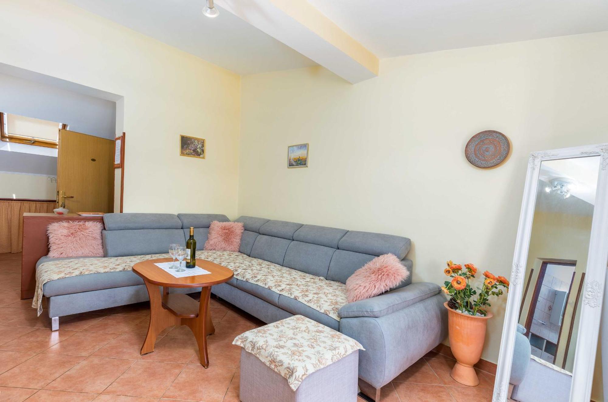 Villa Nada In Fazana - Near The Beach Zewnętrze zdjęcie